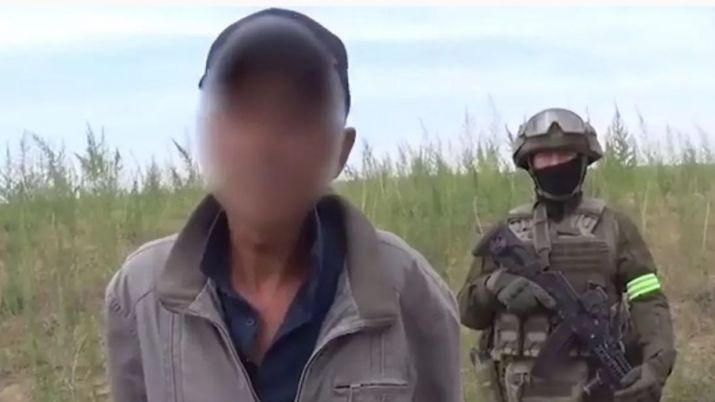При заготовке почти тонны наркотиков задержали мужчину в Жамбылской области