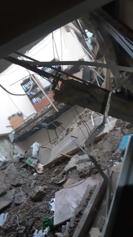 Женщина, пострадавшая при обрушении здания в Актобе, скончалась в больнице
