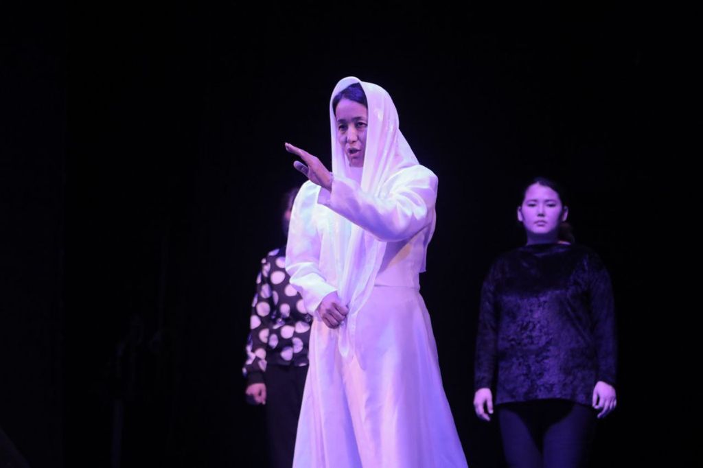 В Туркестане стартовал театральный фестиваль