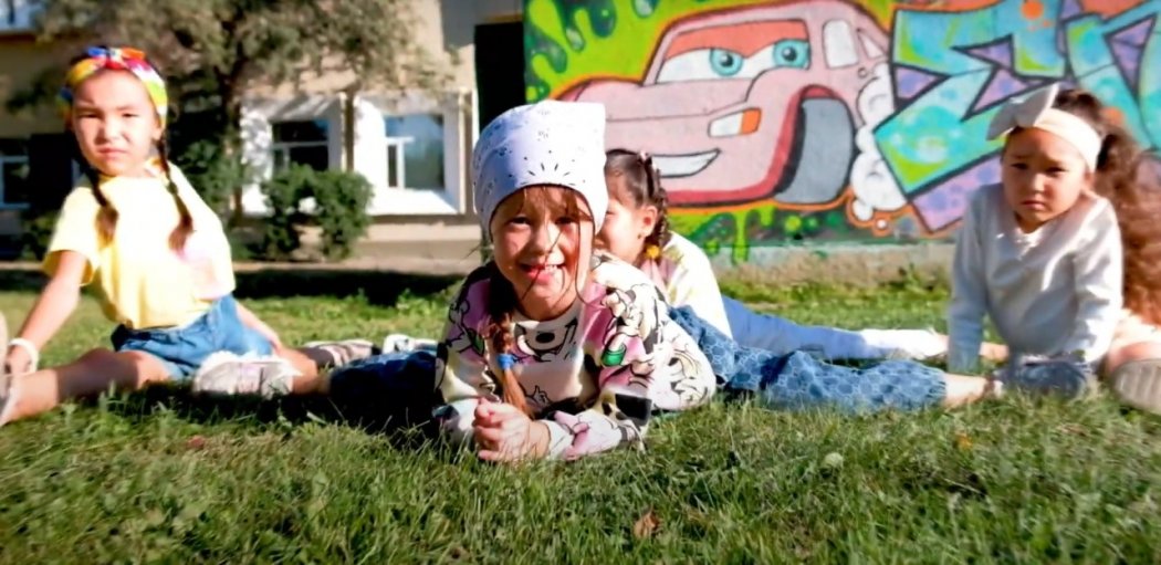 6-летняя Ляйсан Исмакова представила «здоровый» рэп-клип
