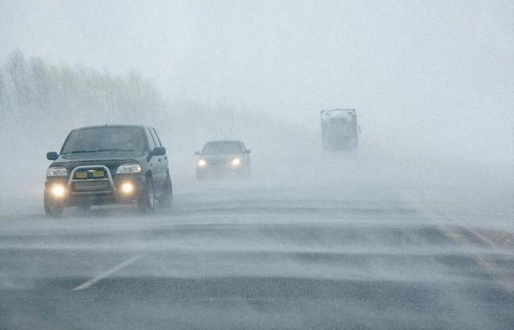 В восьми областях Казахстана объявили штормовое предупреждение