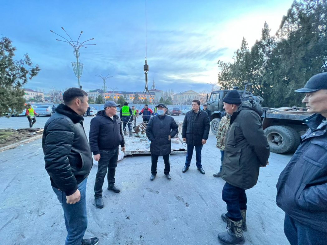 Бердибек Сапарбаев поручил ускорить работы по восстановлению поврежденных объектов