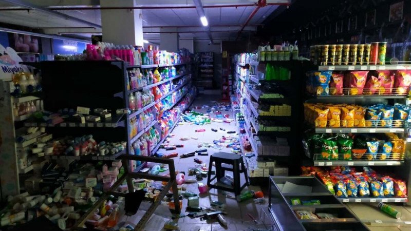 Житель Атырау разгромил супермаркет
