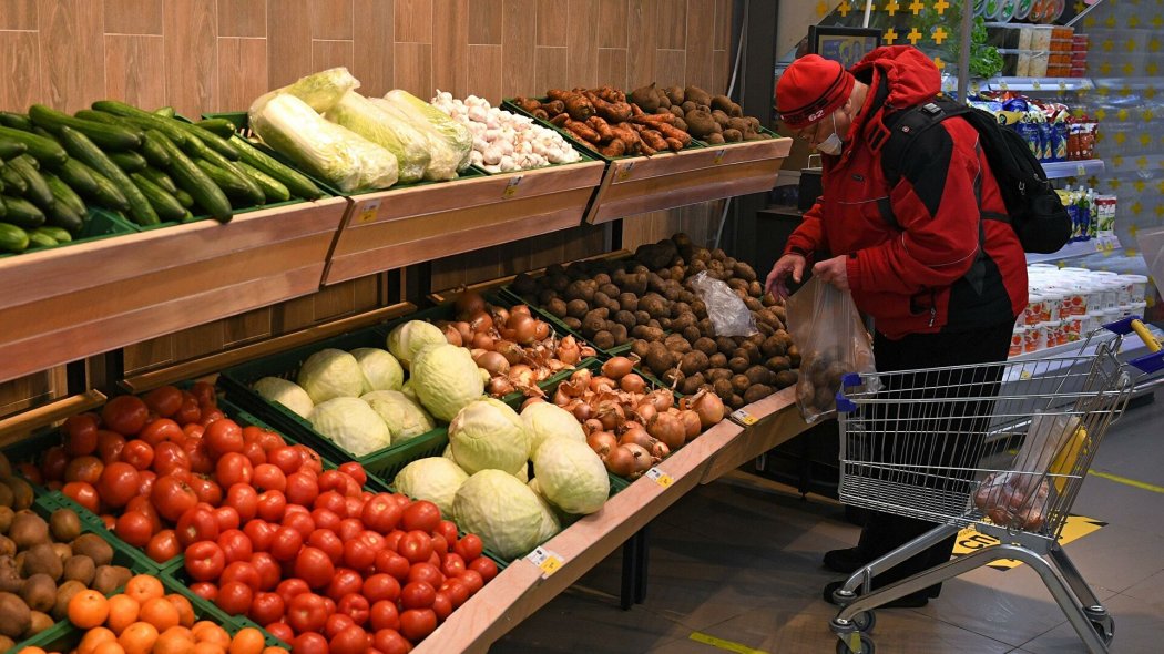 Цены на продукты выросли почти на 10% за год