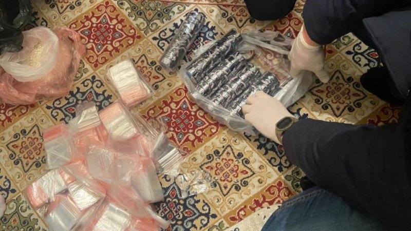Наркотики на 149 миллионов тенге изъяты в Алматы