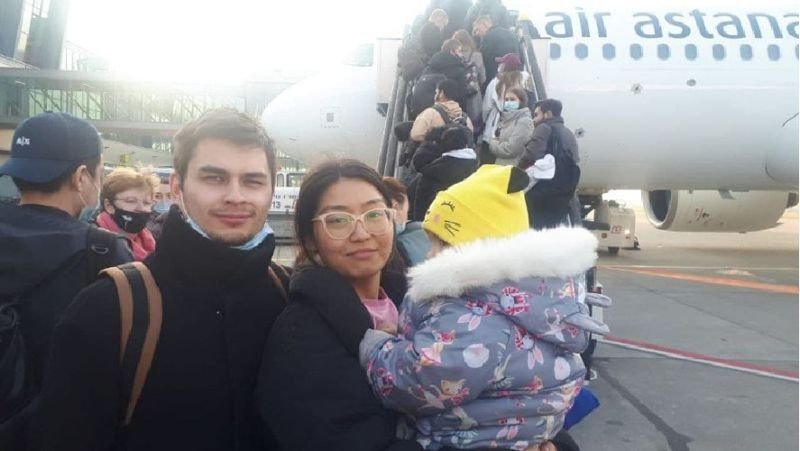 Қазақстандықтарды эвакуациялаған арнайы үшінші рейс Польшадан ұшып шықты