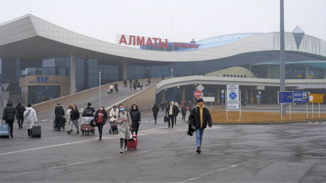 6 рейсов было задержано в аэропорту Алматы из-за сообщения о бомбе 