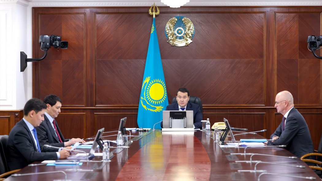 Алихан Смаилов призвал страны Азии активнее использовать транспортный маршрут через Казахстан