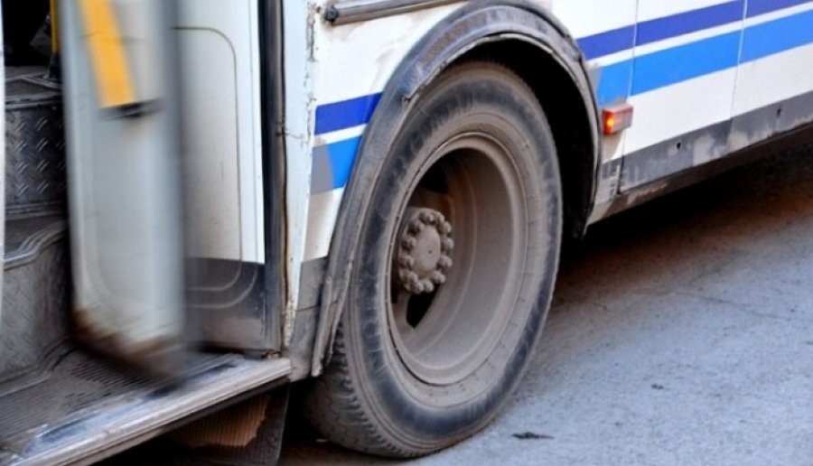Стали известны подробности гибели девочки под колесами автобуса в Усть-Каменогорске