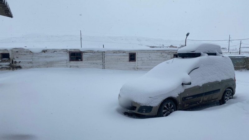 Обильный снег выпал в Карагандинской области