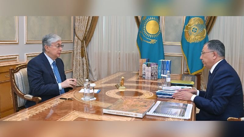 Түймебаев президентке ҚазҰУ қалашығын қайта жаңғырту жөніндегі ұсынысын жеткізді