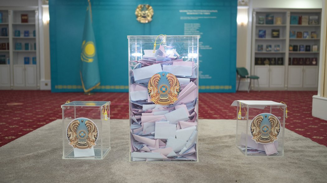 Референдум в Казахстане: Почти 13 миллиардов тенге пойдут на оплату труда